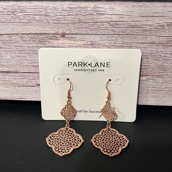 Park Lane Moroccan style gold chandelier MOANA PIERCED EARRINGS - Picture 2 of 3